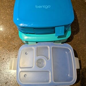 4 Bentgo Kids Blue Lunch Box